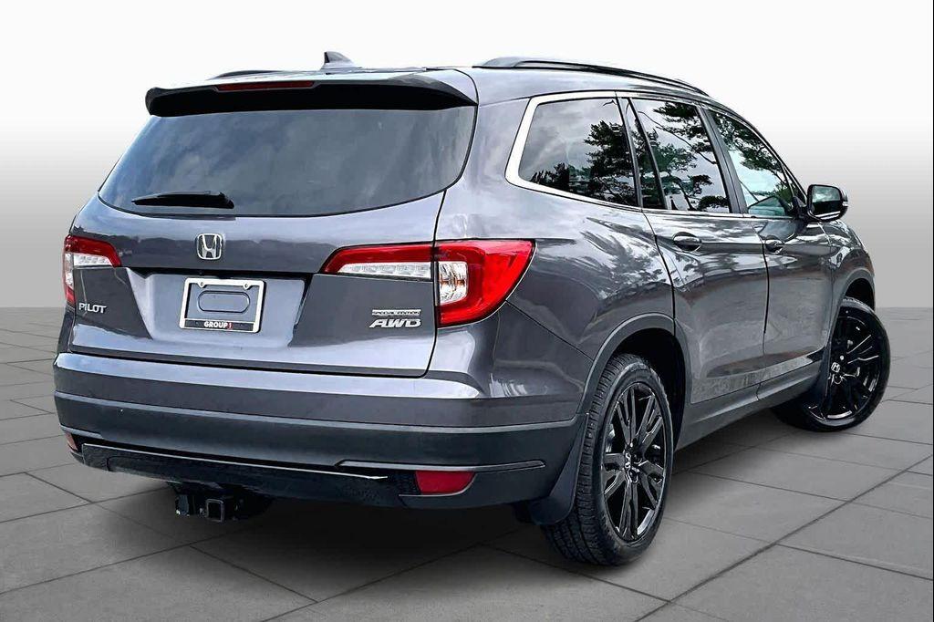 used 2022 Honda Pilot car, priced at $28,000