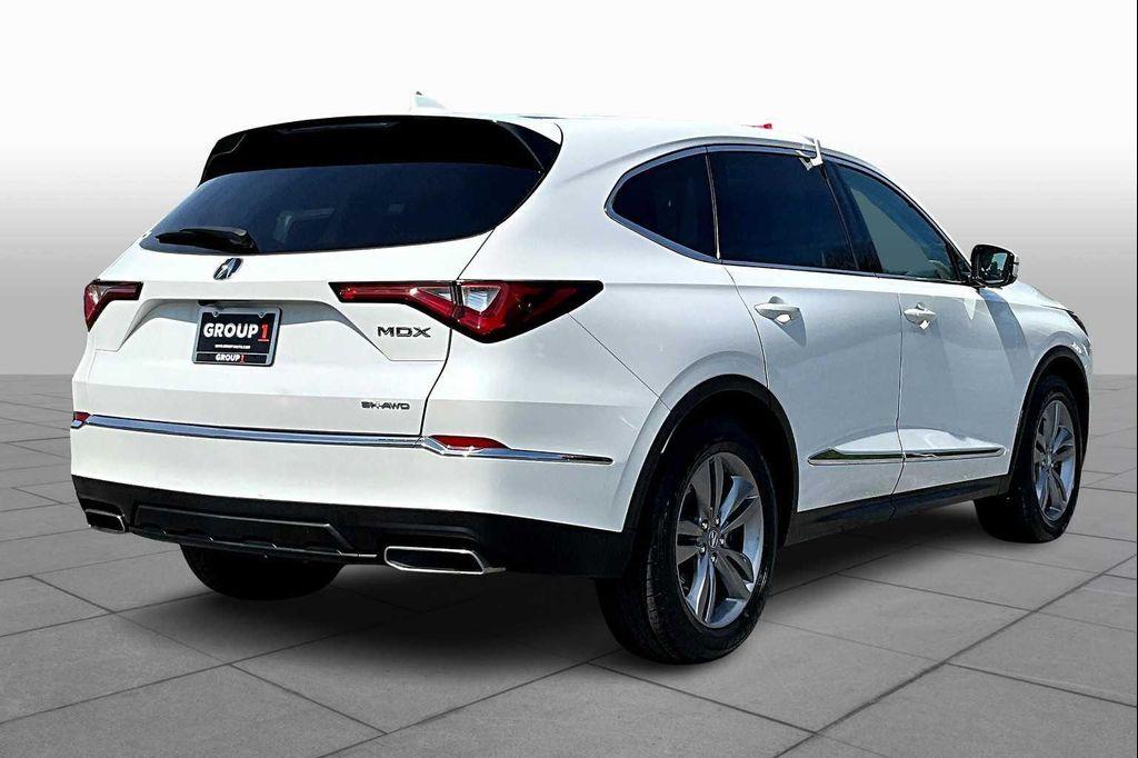 used 2023 Acura MDX car, priced at $39,250