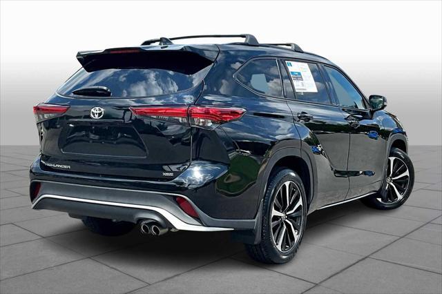 used 2023 Toyota Highlander car, priced at $38,537