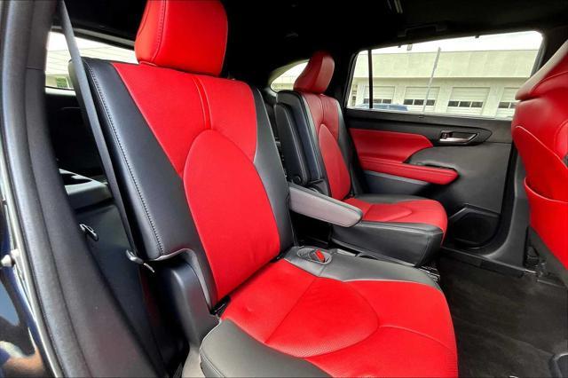 used 2023 Toyota Highlander car, priced at $38,537