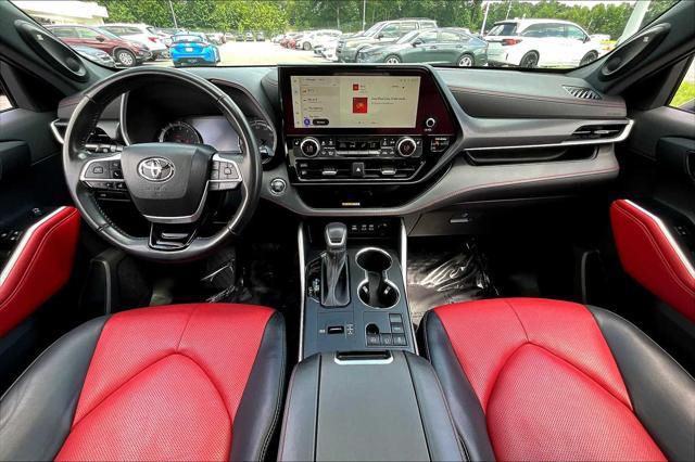 used 2023 Toyota Highlander car, priced at $38,537