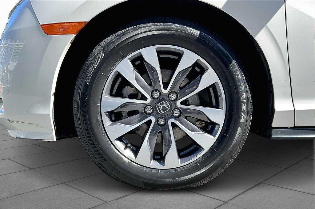 used 2023 Honda Odyssey car, priced at $35,000