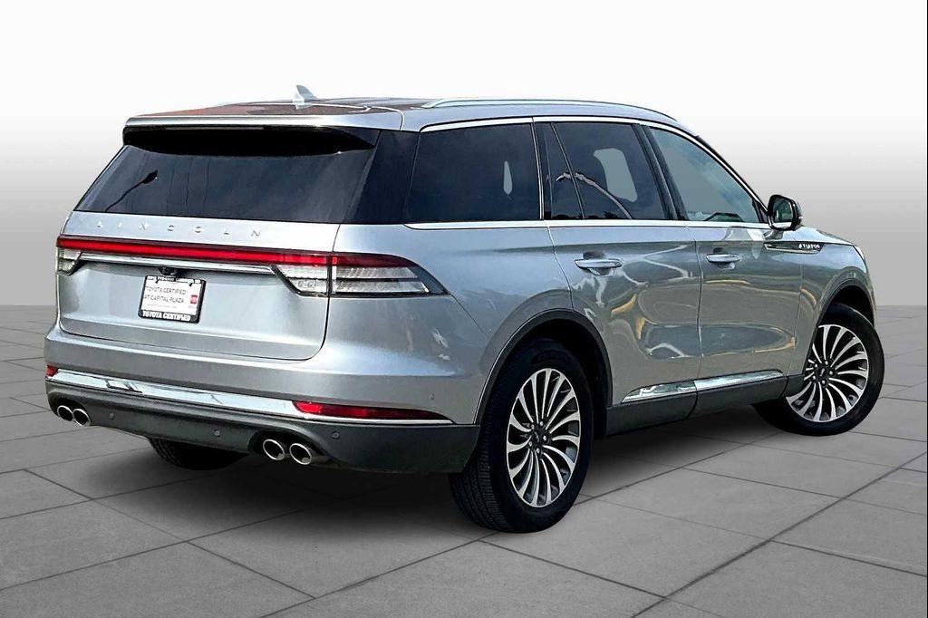 used 2020 Lincoln Aviator car, priced at $30,000