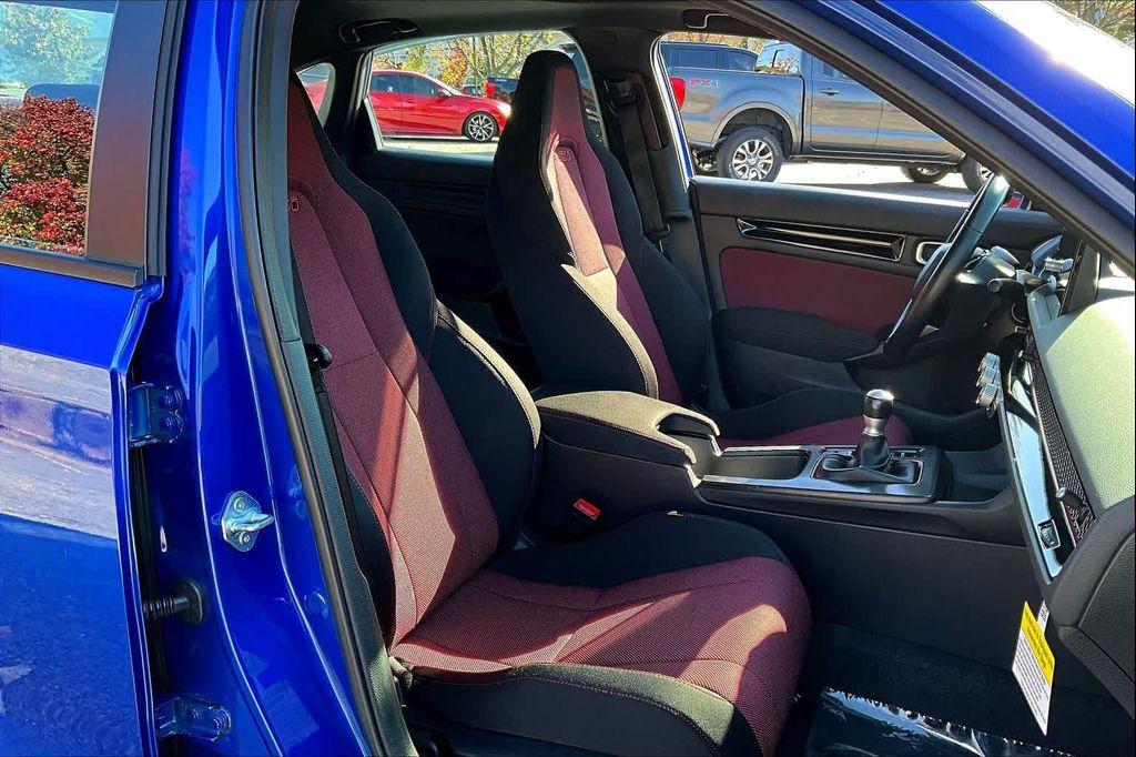 used 2022 Honda Civic Si car, priced at $26,000
