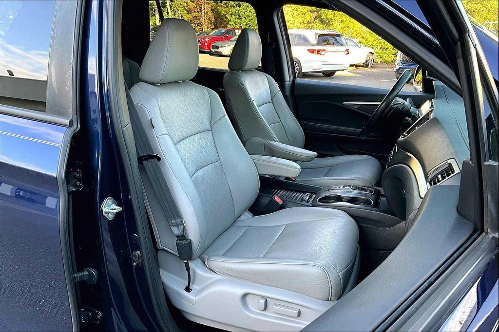 used 2020 Honda Passport car, priced at $23,500