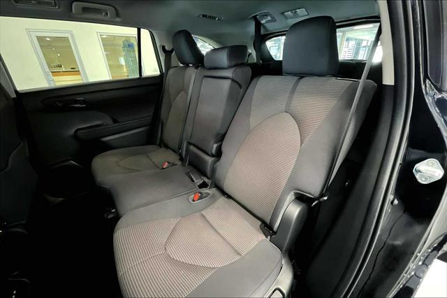 used 2023 Toyota Highlander car, priced at $38,000