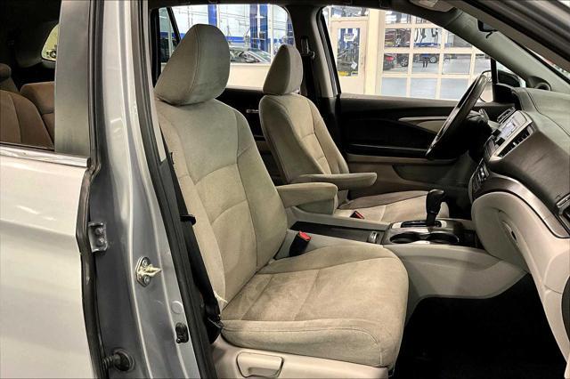 used 2020 Honda Pilot car, priced at $18,500