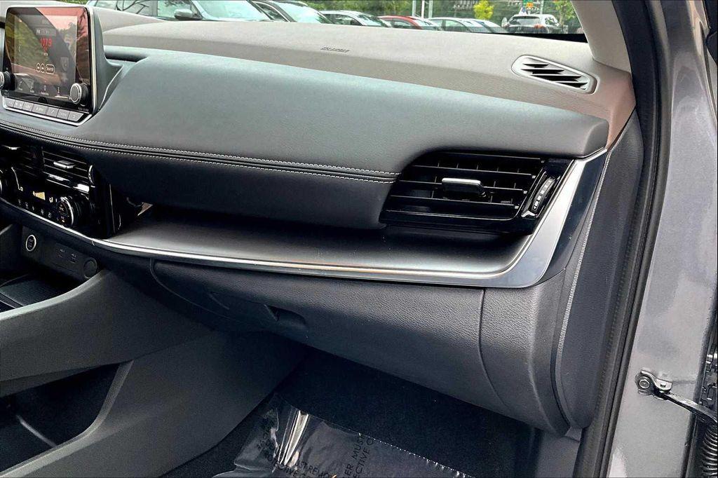 used 2022 Nissan Rogue car, priced at $21,733