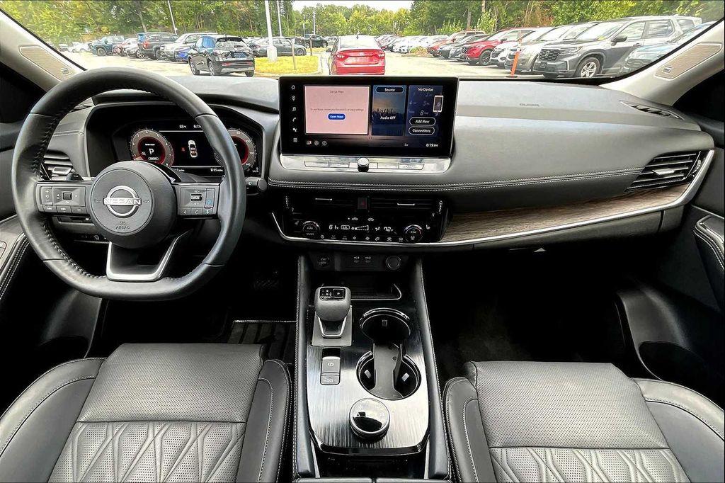 used 2024 Nissan Rogue car, priced at $34,628