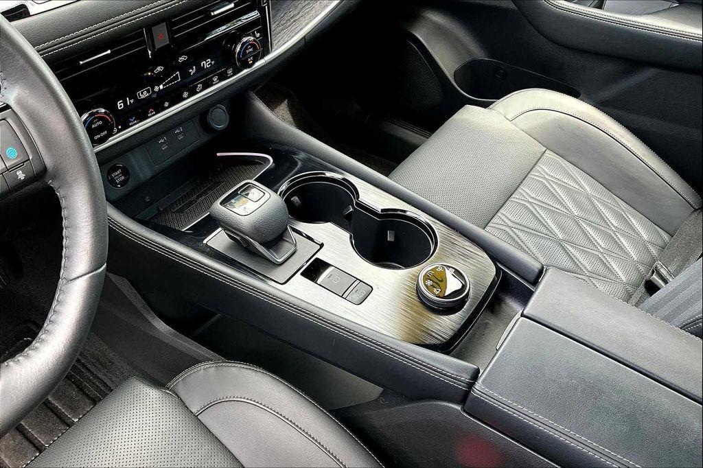 used 2024 Nissan Rogue car, priced at $34,628