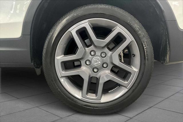 used 2022 Honda Passport car, priced at $32,979