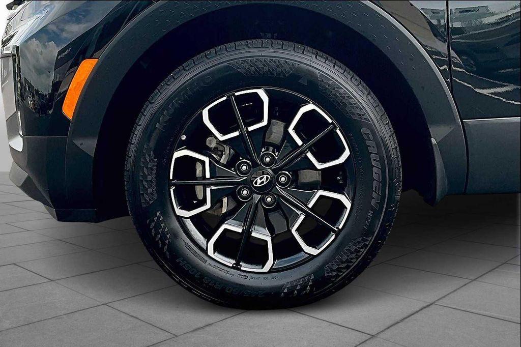 used 2024 Hyundai SANTA CRUZ car, priced at $25,133