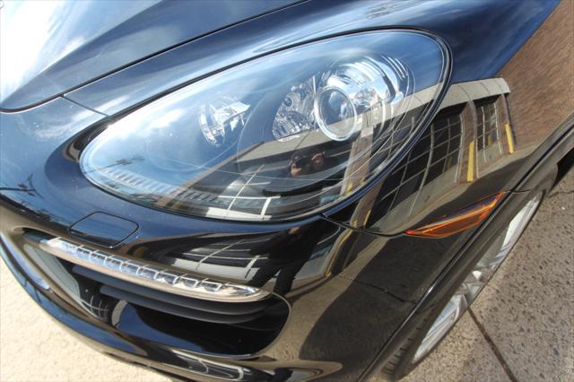 used 2014 Porsche Cayenne car, priced at $19,995