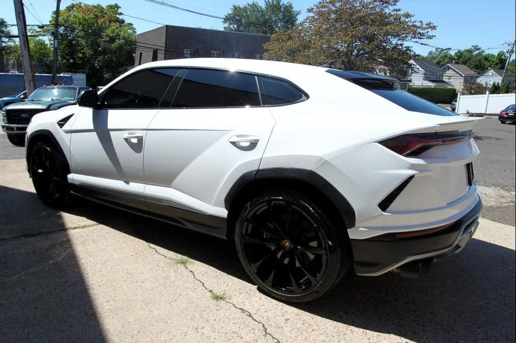 used 2019 Lamborghini Urus car, priced at $159,995