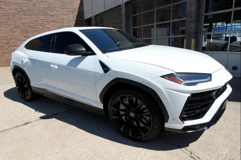 used 2019 Lamborghini Urus car, priced at $159,995
