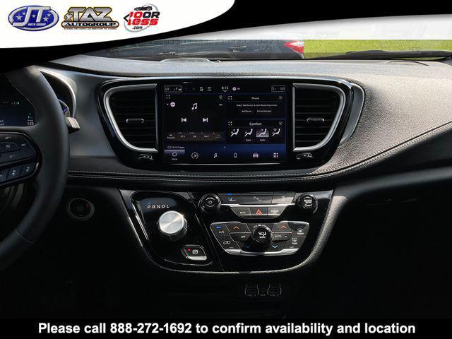 used 2023 Chrysler Pacifica Hybrid car, priced at $27,623
