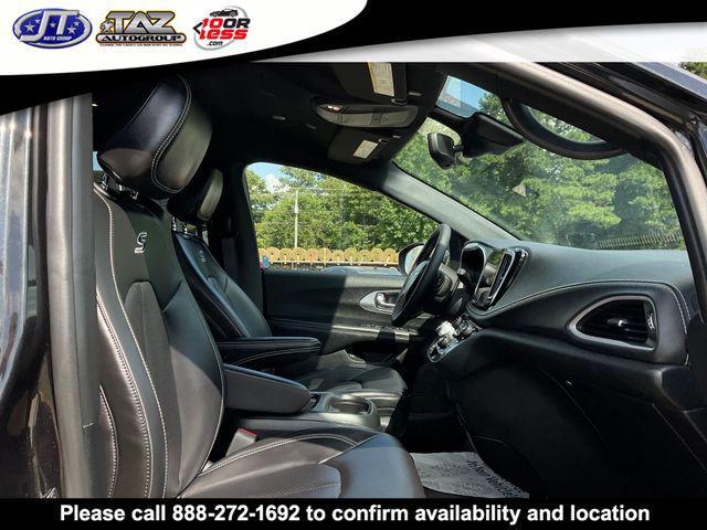 used 2023 Chrysler Pacifica Hybrid car, priced at $27,623