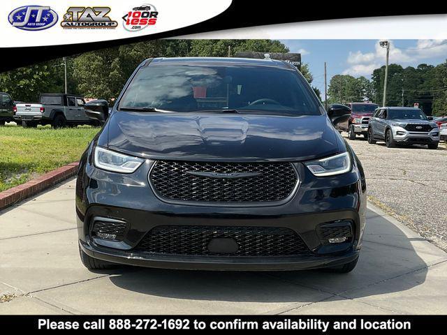 used 2023 Chrysler Pacifica Hybrid car, priced at $27,623