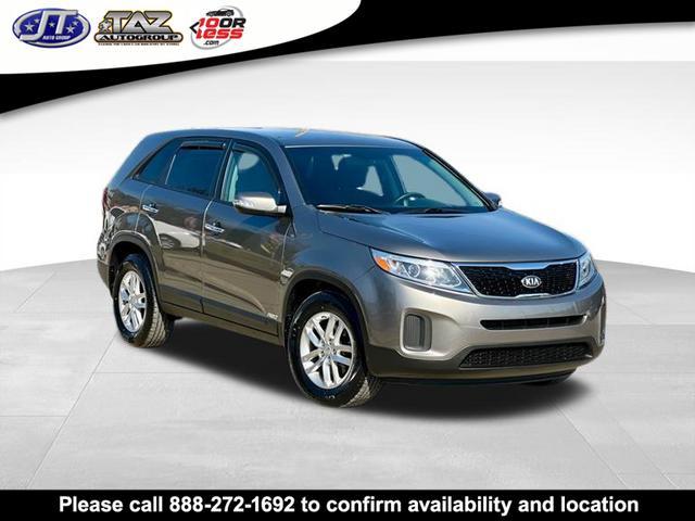 used 2014 Kia Sorento car, priced at $9,899