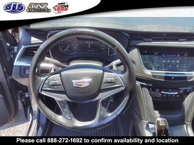 used 2020 Cadillac XT5 car, priced at $30,997