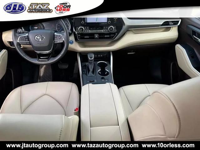 used 2020 Toyota Highlander Hybrid car, priced at $33,699