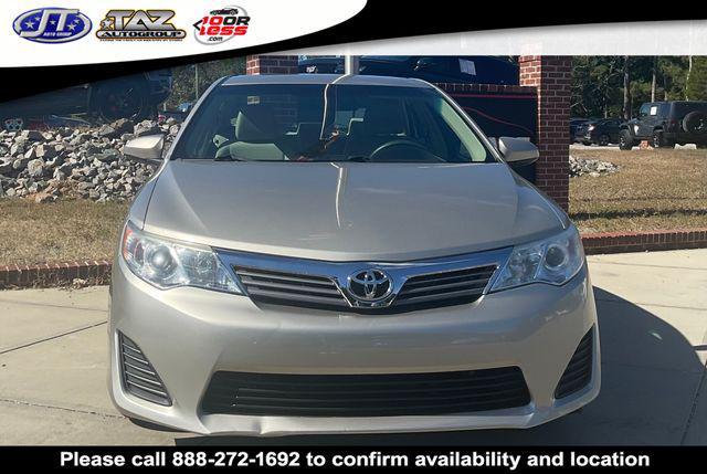 used 2014 Toyota Camry car, priced at $17,406