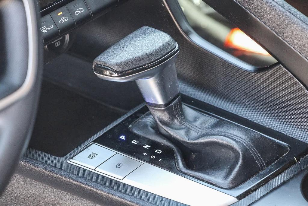 used 2021 Hyundai Elantra car, priced at $14,465