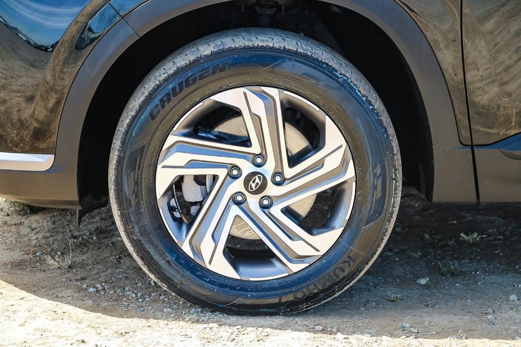 used 2023 Hyundai Santa Fe car, priced at $22,499