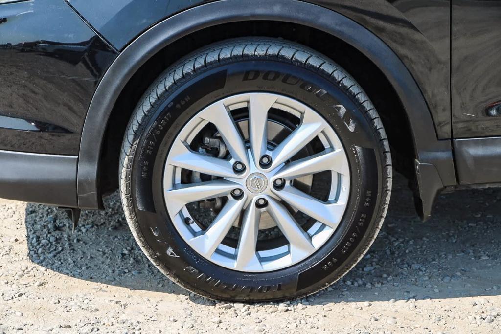 used 2018 Nissan Rogue Sport car, priced at $15,657