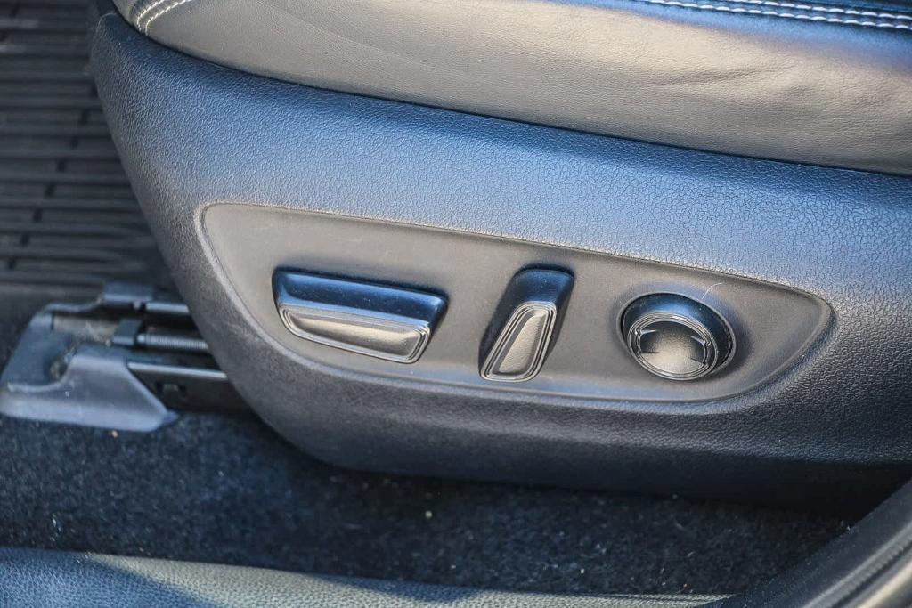 used 2020 Toyota RAV4 car, priced at $24,175