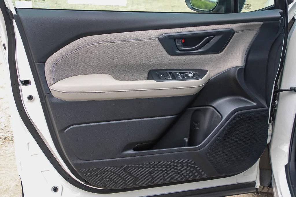 new 2025 Subaru Forester Hybrid car, priced at $38,257