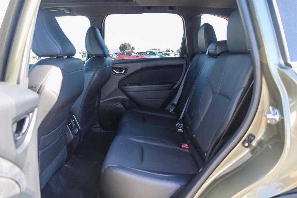 new 2025 Subaru Forester car, priced at $40,082