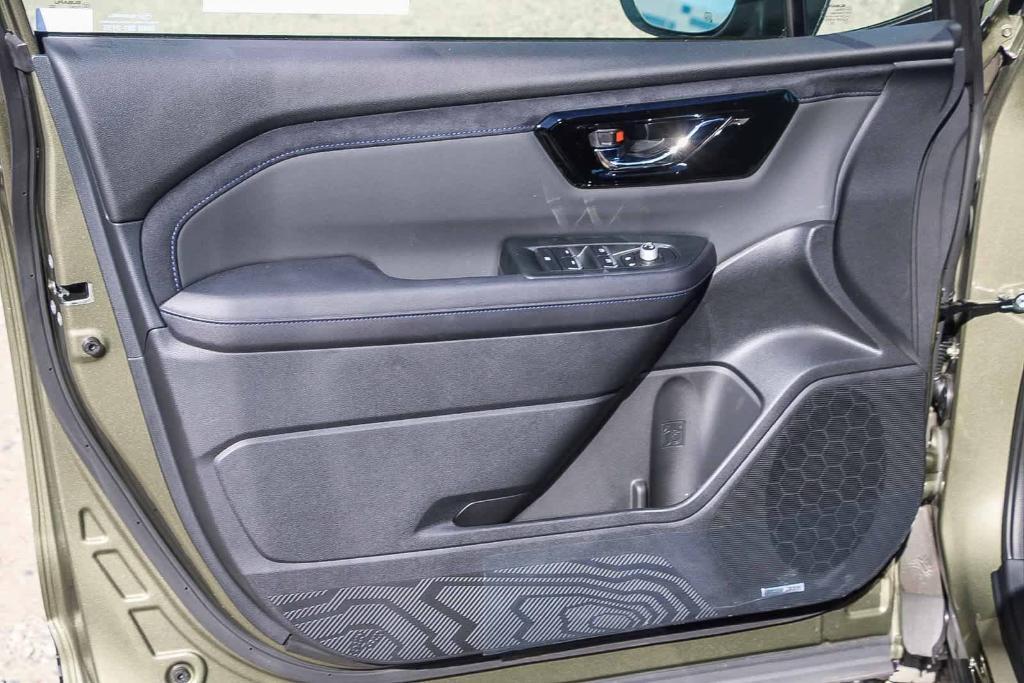 new 2025 Subaru Forester car, priced at $40,082