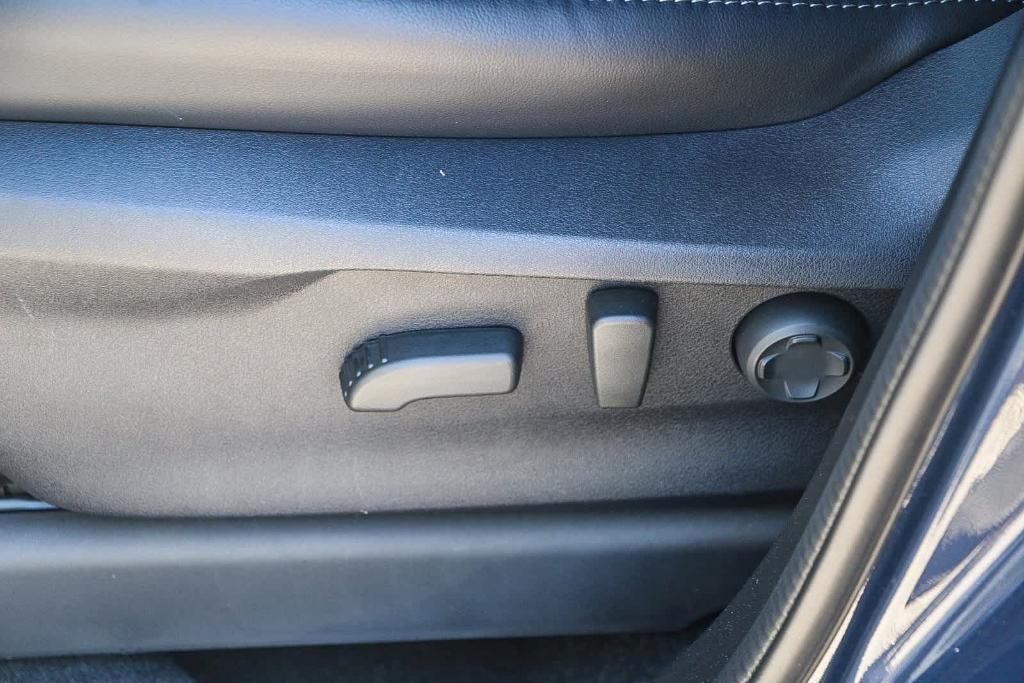 new 2025 Subaru Ascent car, priced at $47,043