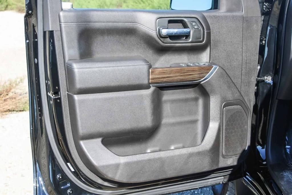 used 2021 Chevrolet Silverado 1500 car, priced at $30,835