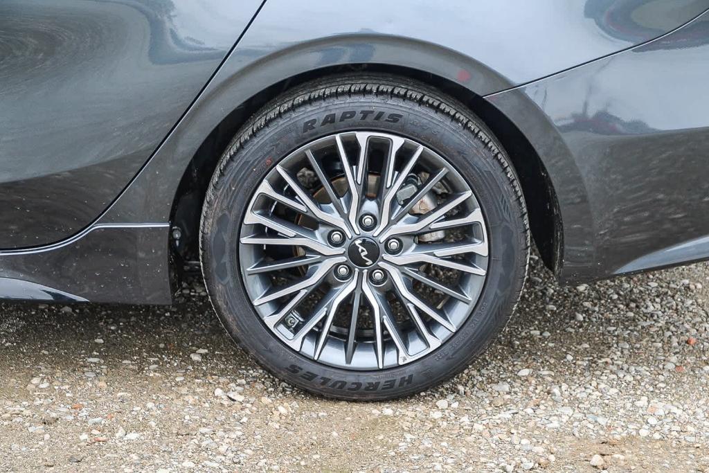 used 2023 Kia Forte car, priced at $18,008