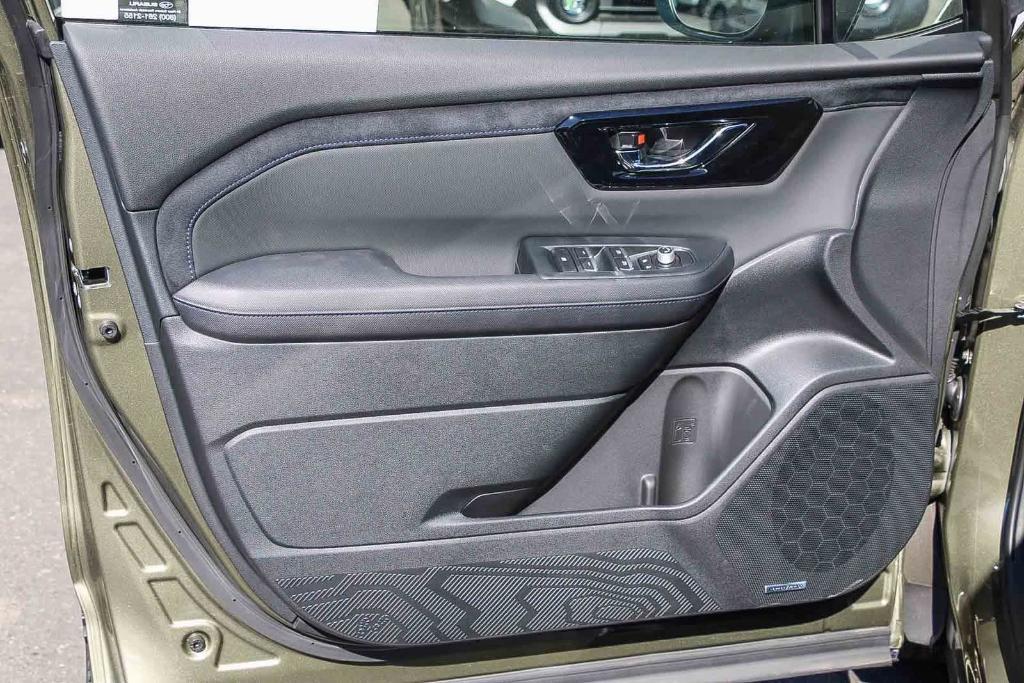 new 2025 Subaru Forester Hybrid car, priced at $43,909