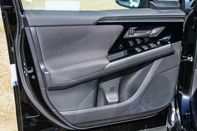 new 2025 Subaru Solterra car, priced at $35,999