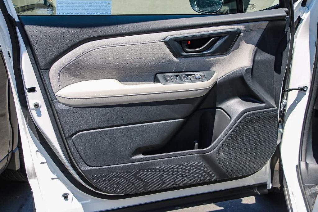 new 2025 Subaru Forester car, priced at $35,528
