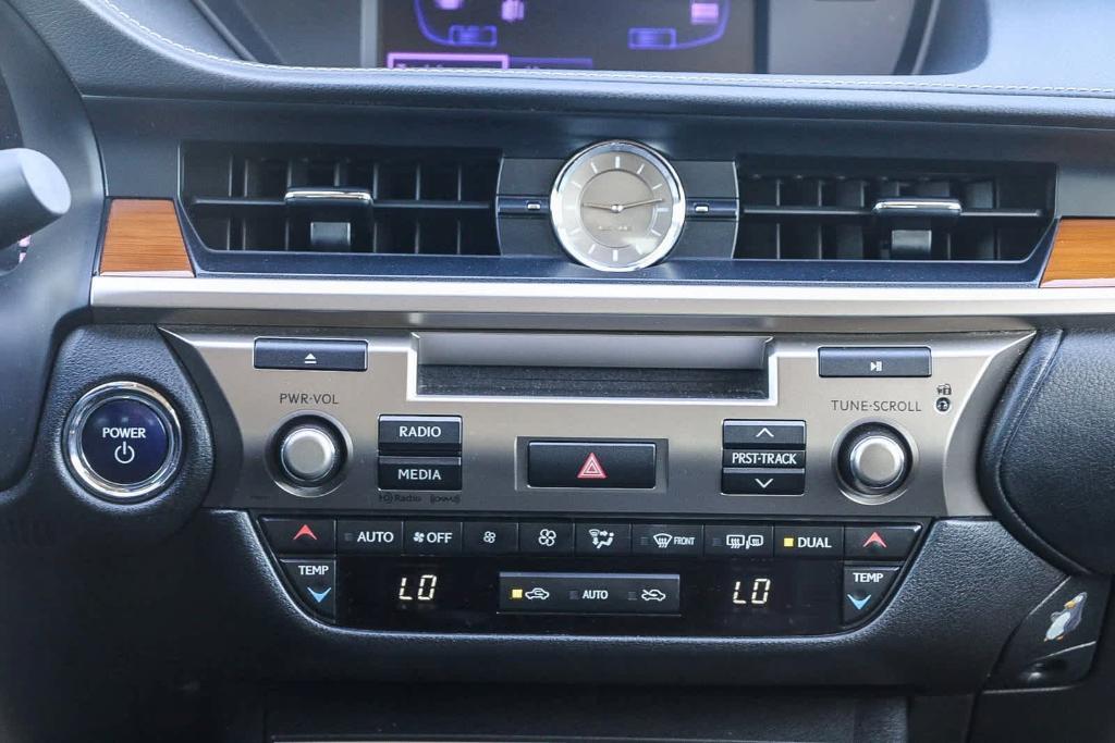 used 2014 Lexus ES 300h car, priced at $18,248