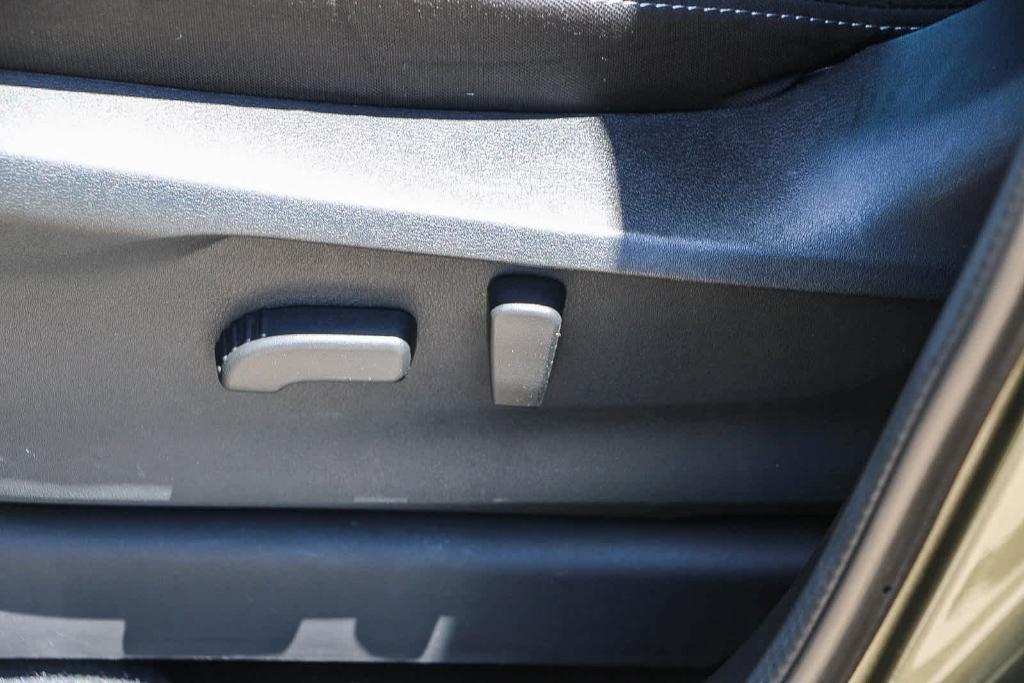 used 2024 Subaru Ascent car, priced at $33,504