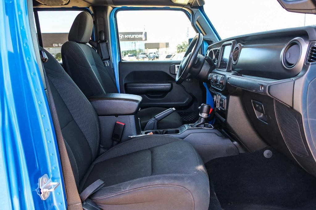 used 2023 Jeep Gladiator car, priced at $27,389