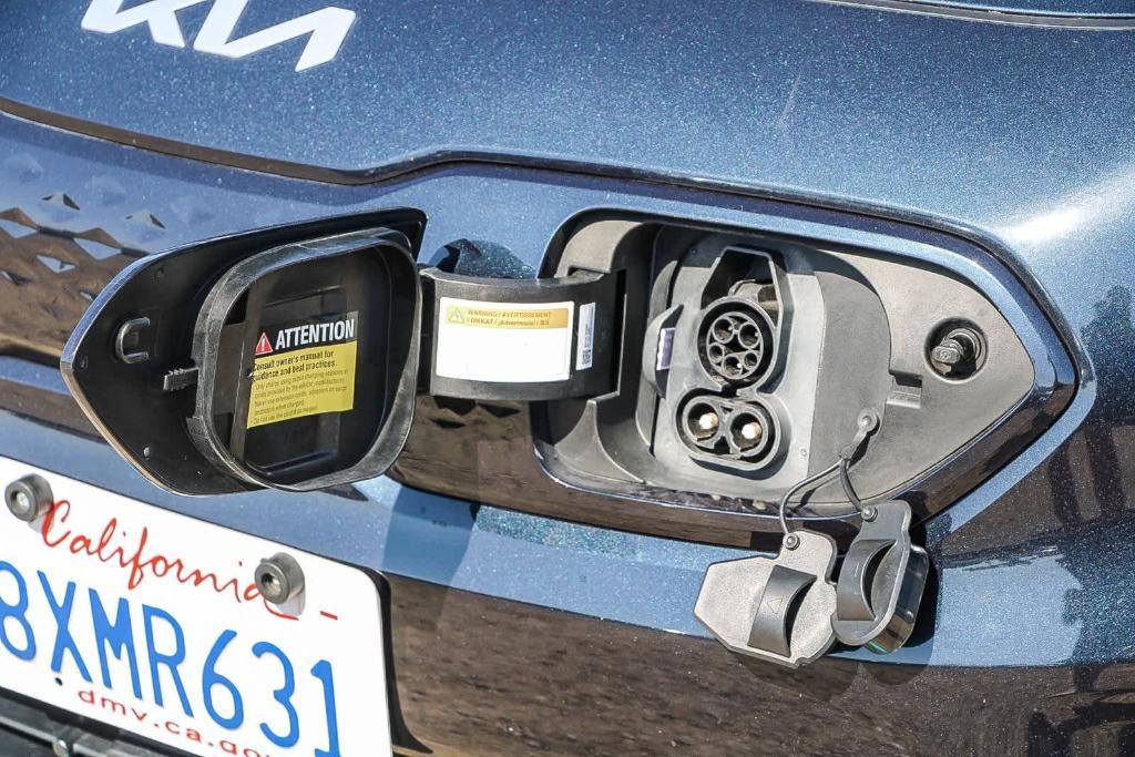 used 2022 Kia Niro EV car, priced at $20,925