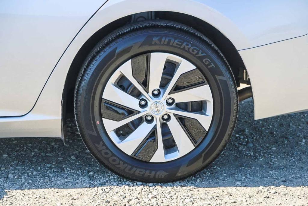used 2019 Nissan Altima car, priced at $18,221