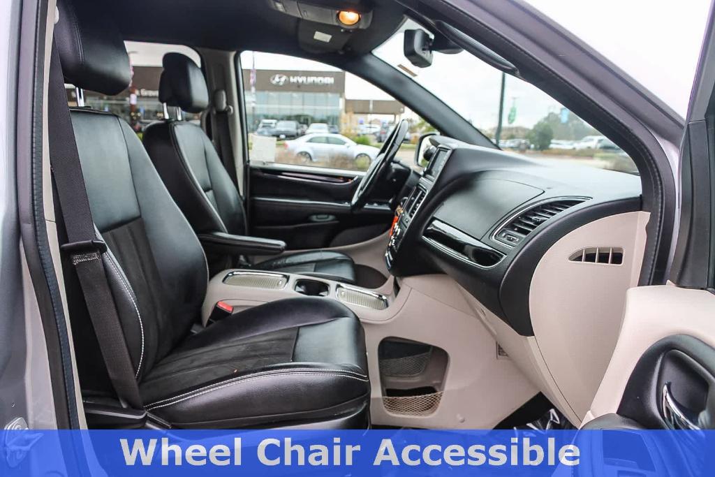 used 2019 Dodge Grand Caravan car, priced at $26,500