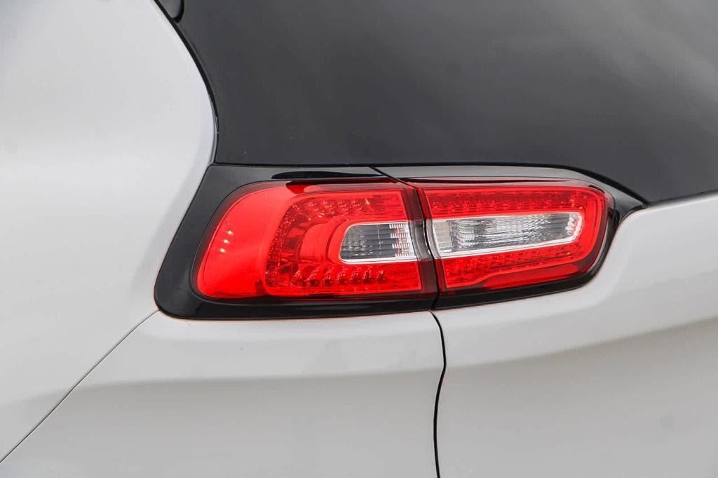 used 2018 Jeep Cherokee car, priced at $10,495