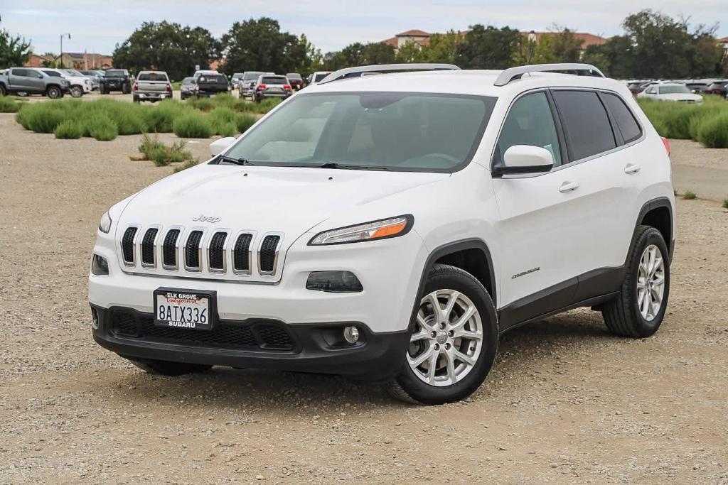 used 2018 Jeep Cherokee car, priced at $10,220