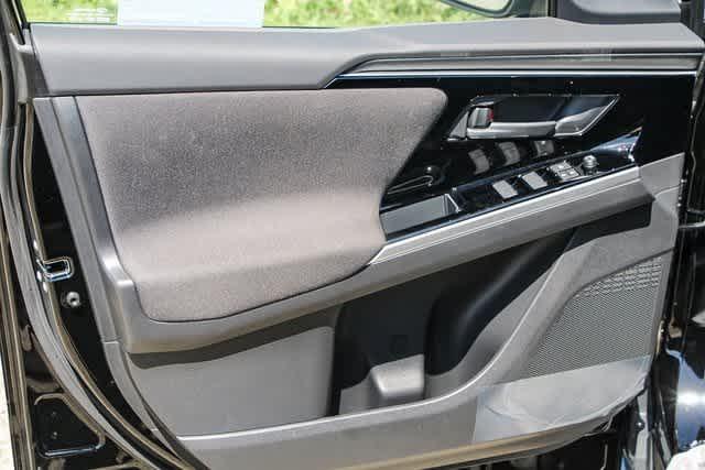 new 2025 Subaru Solterra car, priced at $35,999