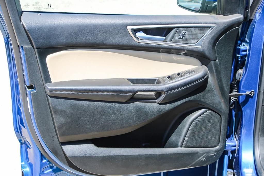 used 2022 Ford Edge car, priced at $18,734