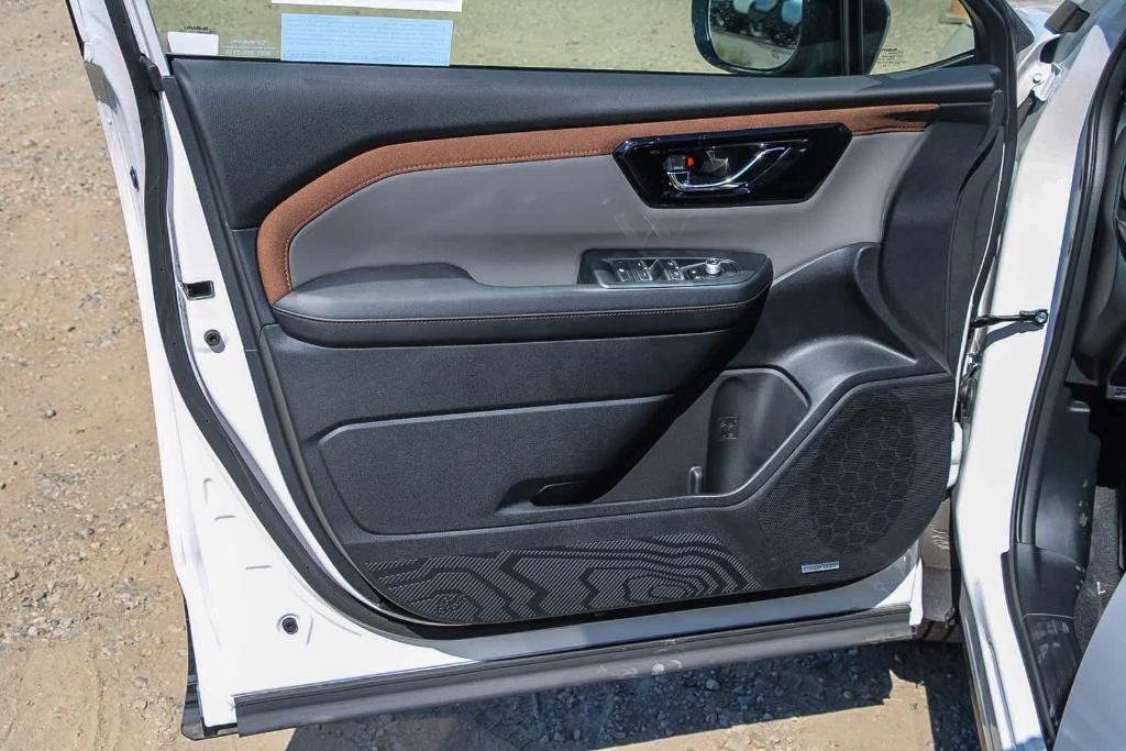 new 2025 Subaru Forester car, priced at $40,891